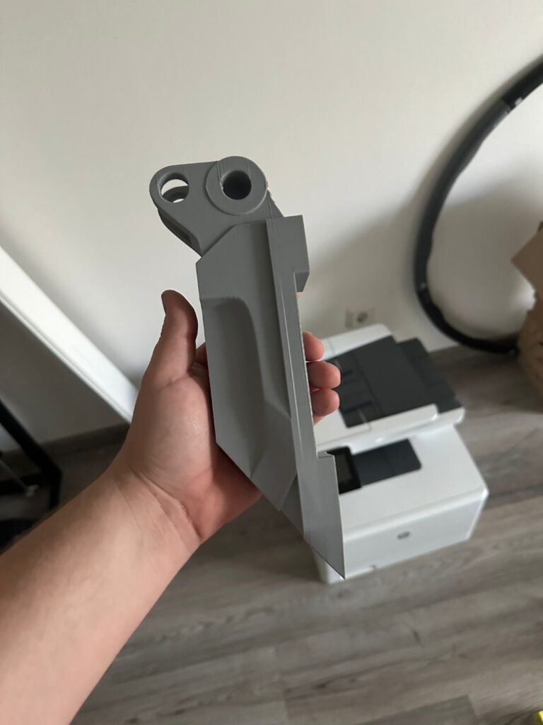 RoboCain – Lifesize Utility Arm
